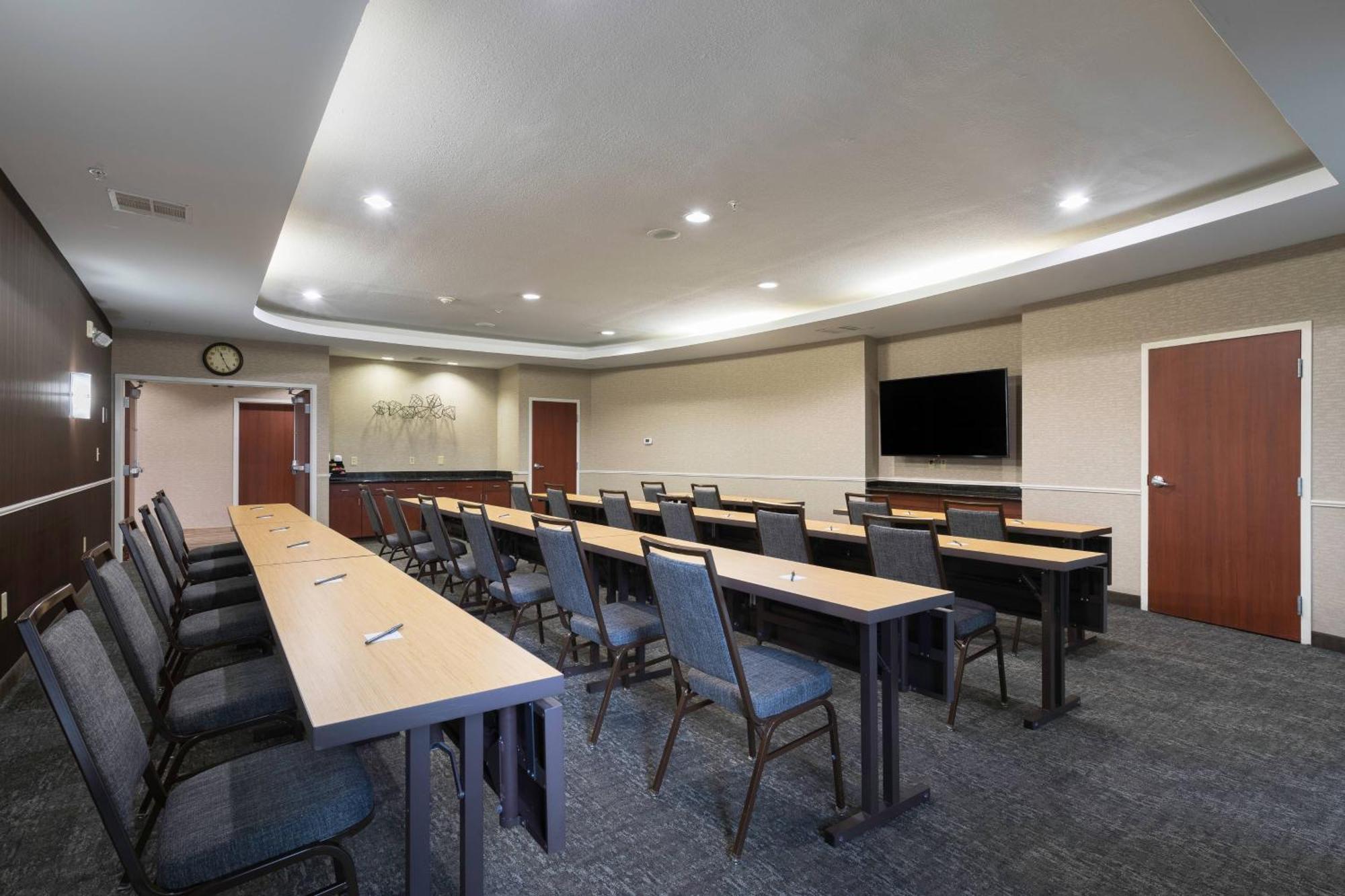 Отель Courtyard By Marriott San Antonio North Stone Oak At Legacy Экстерьер фото
