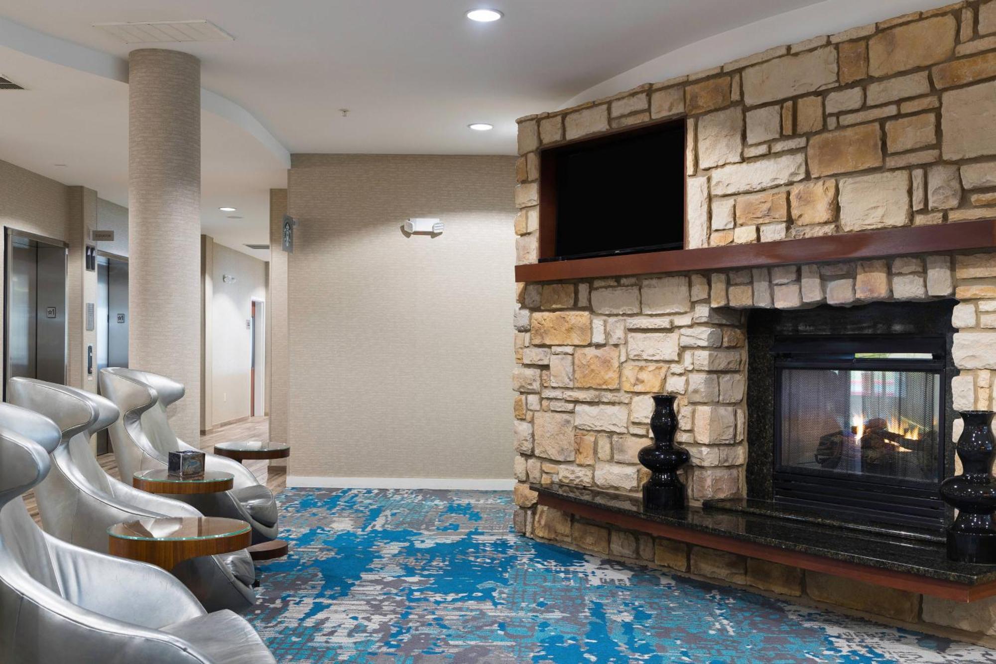 Отель Courtyard By Marriott San Antonio North Stone Oak At Legacy Экстерьер фото