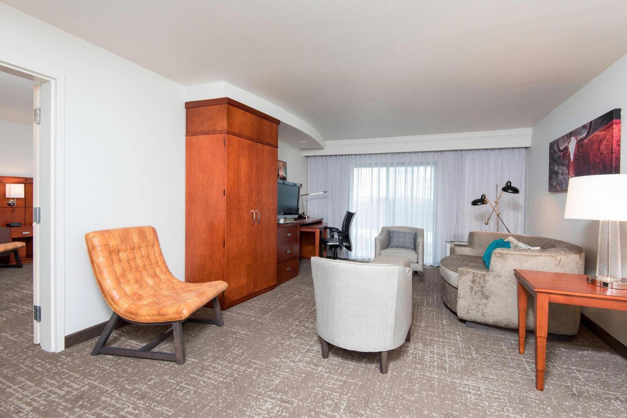 Отель Courtyard By Marriott San Antonio North Stone Oak At Legacy Экстерьер фото
