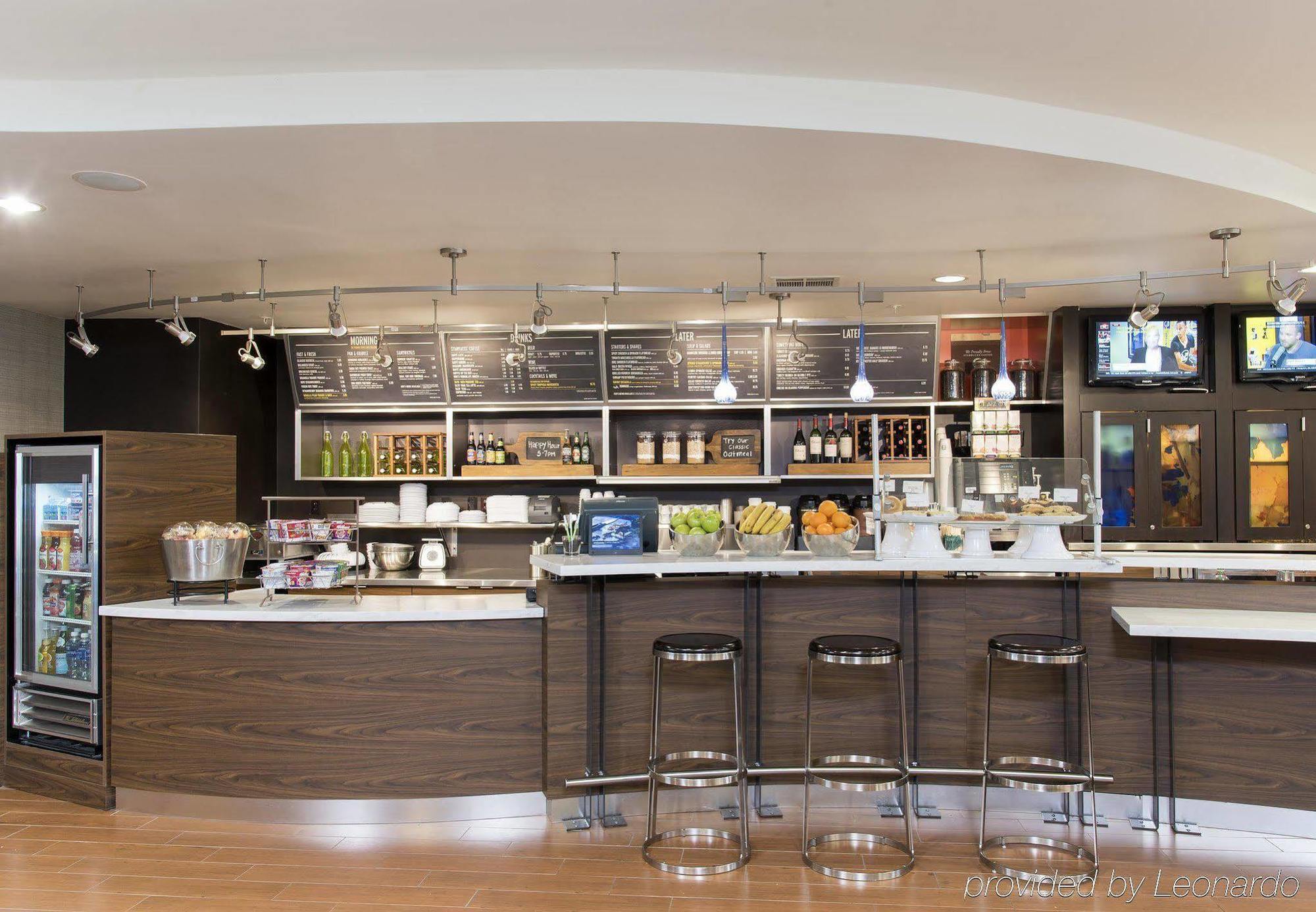 Отель Courtyard By Marriott San Antonio North Stone Oak At Legacy Экстерьер фото